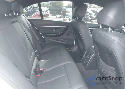 2017 BMW 330E Iperformance z USA, uszkodzony, nr VIN WBA8E1C32HA159119